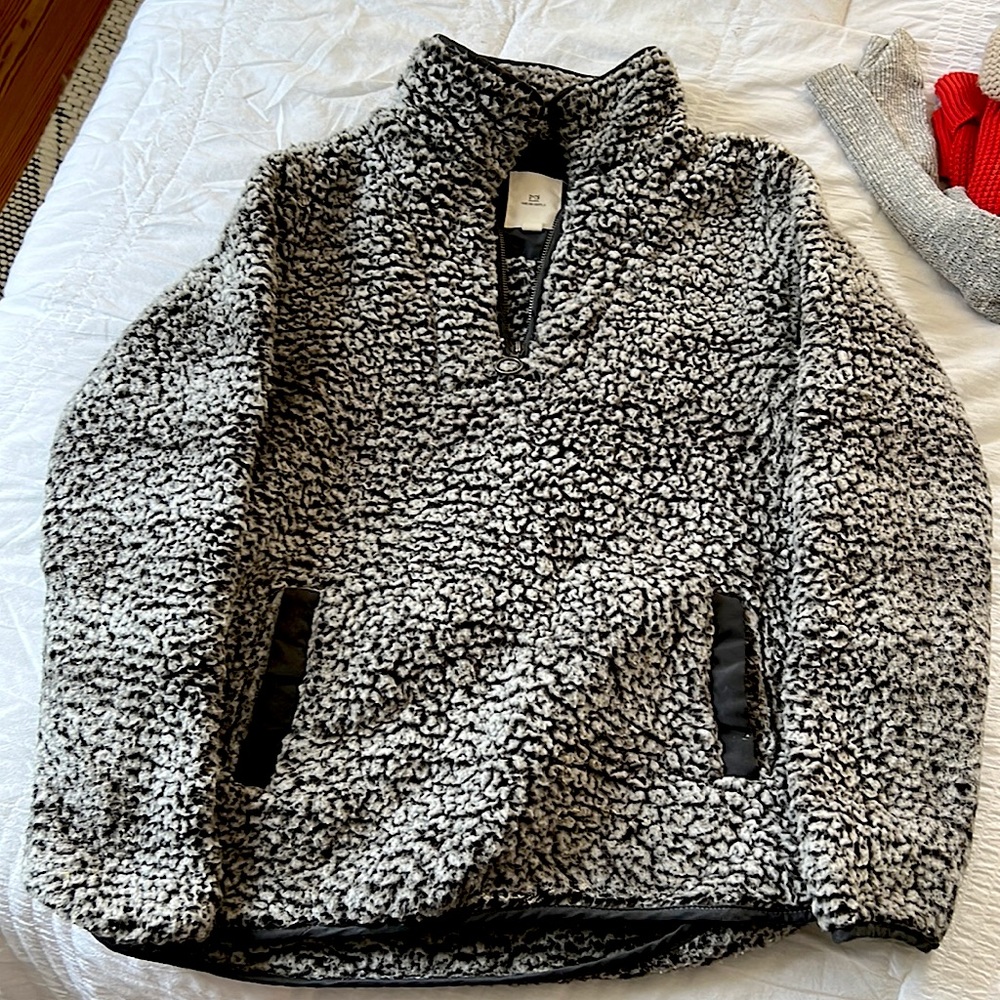 Cozy sherpa fleece pullover